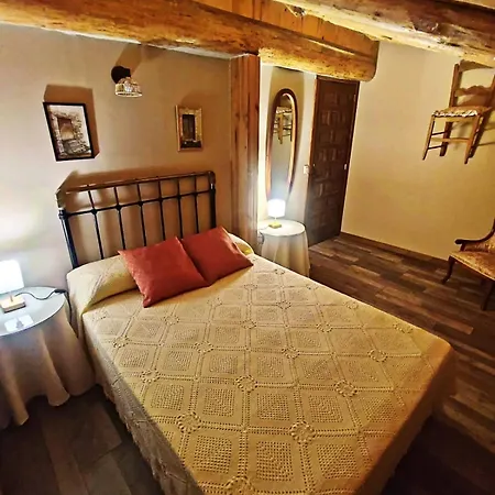 Casa Pradillo * Anavieja